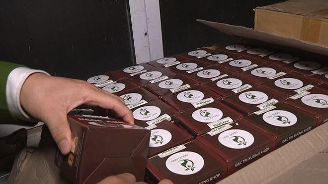 Thu giữ gần 10.000 sản phẩm thuốc đ&ocirc;ng y kh&ocirc;ng đảm bảo