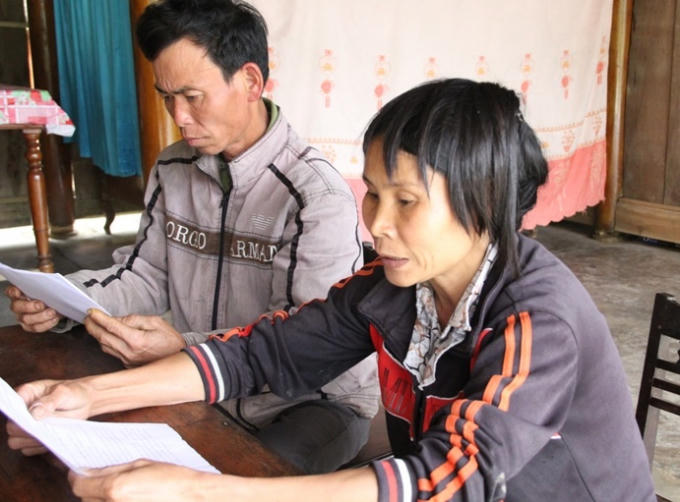 Đến nay, hai vợ chồng bị cáo Đinh Thiện tiếp tục cầm đơn gõ cửa cơ quan chức năng để kêu oan.
