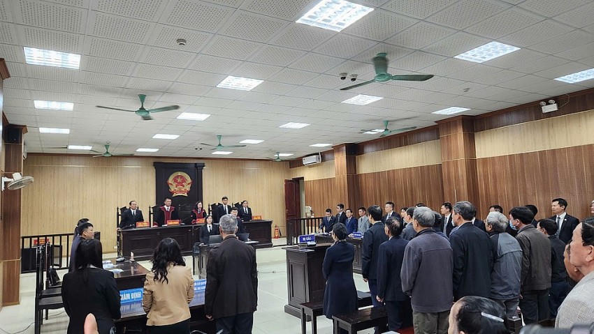 Quang cảnh phiên tòa.