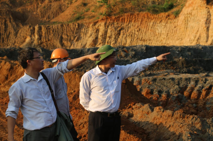 Đoàn công tác Bộ Công Thương trực tiếp làm việc tại hiện trường.