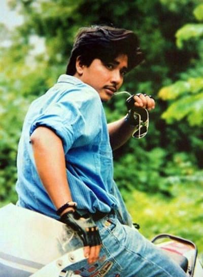 Lê Tuấn Anh cũng có tuổi thơ cơ cực, và tự lập từ năm 17 tuổi. Ảnh: internet.