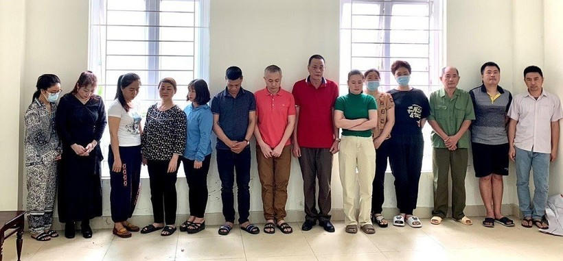 images1800553-z4205857001068-1b27a6d12ad537f44772832b220409ab-6447