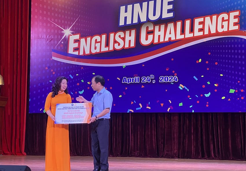 Chương trình có sự đồng hành của Trung tâm Phát triển Giáo dục và Công nghệ số (Trường ĐH Sư phạm Hà Nội).