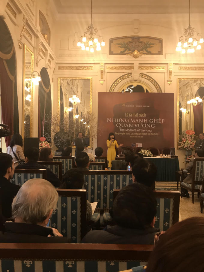Tiến sỹ Nguyễn Thị Bích Yến (Yen Platz) là đại diện thường trú báo Văn nghệ tại châu Âu, Liên hợp quốc tại Vienna (Cộng hòa Áo).