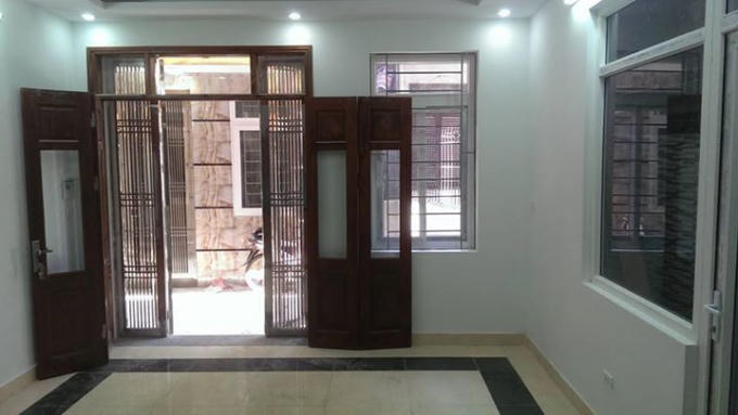 Nhà mới xây, thiết kế đẹp, nội thất đầy đủ và cao cấp, sổ đỏ chính chủ.