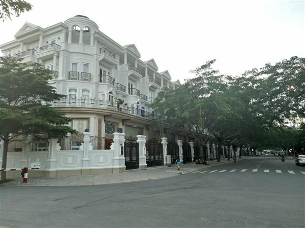 Nhà mặt tiền có khả năng sinh lợi cao được điều chỉnh hệ số giá đất.