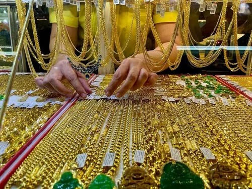 Giá vàng hôm nay tăng cao lập đỉnh chưa từng có