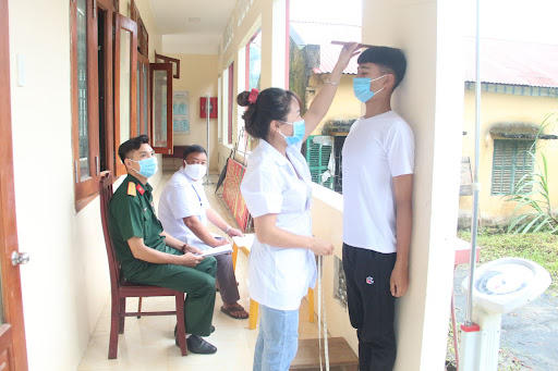 Không có mặt đúng thời gian khám sức khỏe nghĩa vụ quân sự sẽ bị phạt đến 12 triệu đồng