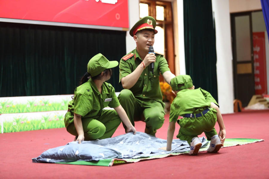 Tham gia Trại hè, các em cũng nhằm tăng kỹ năng sống cho các em.
