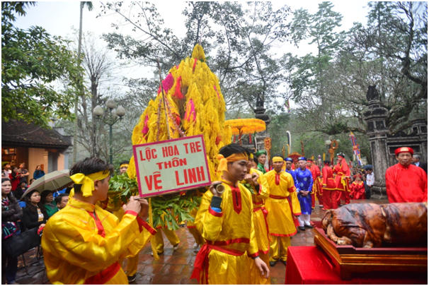 Để đảm bảo một lễ hội văn minh, ban tổ chức lễ hội Gióng năm 2018 đã quyết định thay đổi phương thức triển khai, trong đó điểm nhấn là bỏ phân đoạn cướp lộc hoa tre.