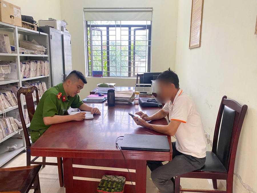 Ông N.V.C. nhận được các cuộc gọi từ số điện thoại lạ tự xưng là cán bộ Công an huyện Lộc Hà - Ảnh Công an Hà Tĩnh.