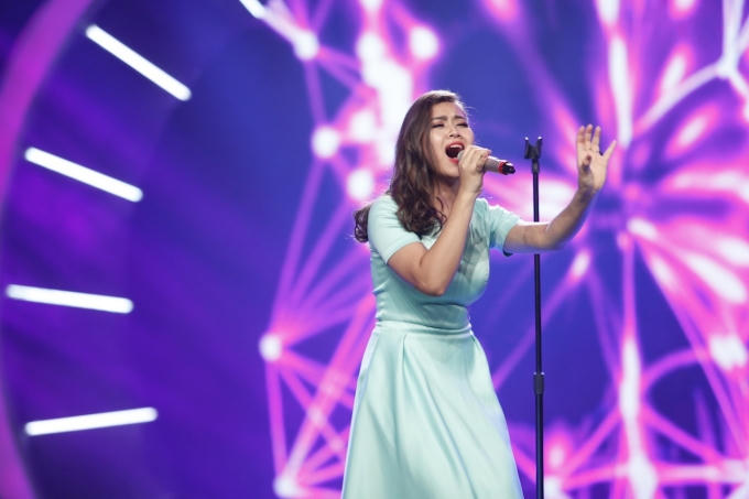 Đạo diễn Nguyễn Quang Dũng cho rằng Janice Phương c&oacute; &ldquo;khả năng thắng Idol rất l&agrave; cao&rdquo;