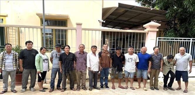 Các đối tượng liên quan trong đường dây đánh bạc.