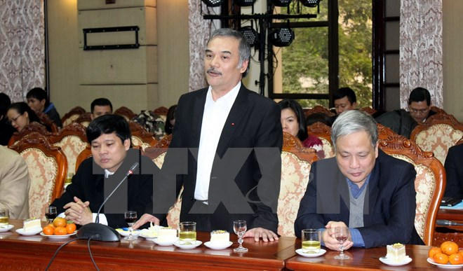 Phó Tổng giám đốc Thông tấn xã Việt Nam Nguyễn Hoài Dương phát biểu tại buổi gặp mặt. (Ảnh: Nguyễn Văn Cảnh/TTXVN)