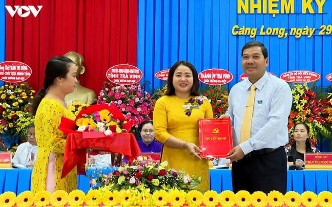 Anh70.