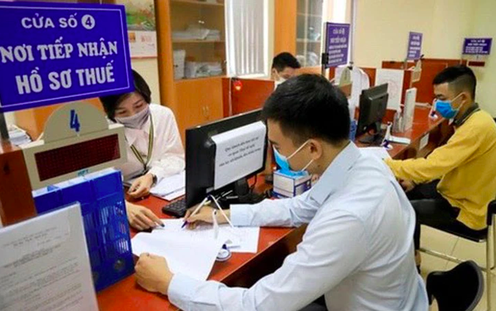 Bộ Công an đề xuất miễn thuế thu nhập cá nhân cho tiền công, tiền lương từ nguồn ngân sách trả - Ảnh: CTV