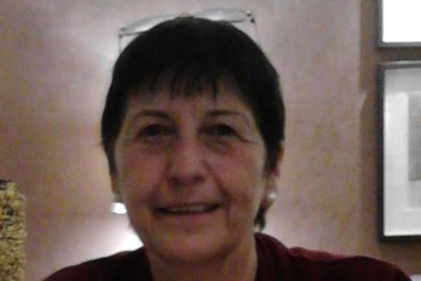 Chân dung bà Sue Peckitt - người vừa bị phạt 96 USD vì đổ cà phê xuống cống ở Anh