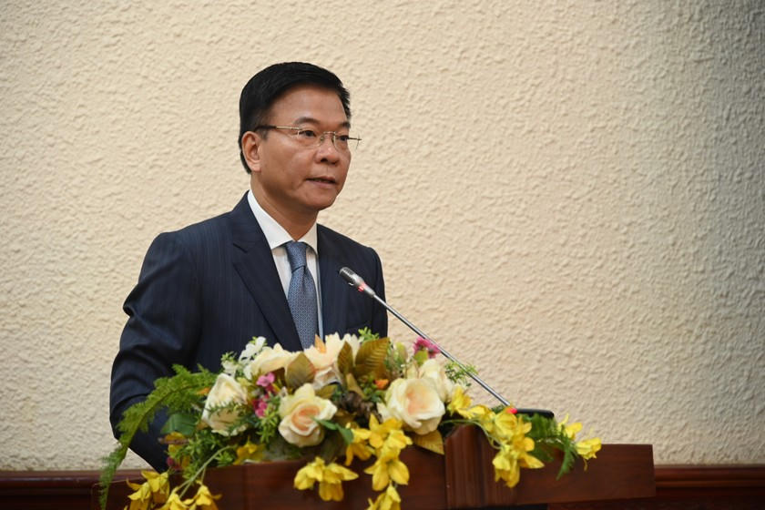 bo-truong-le-thanh-long-3984