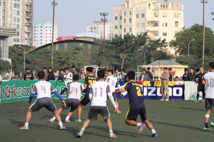 Bế mạc giải b&oacute;ng đ&aacute; Ngoại hạng Nghệ League 2017