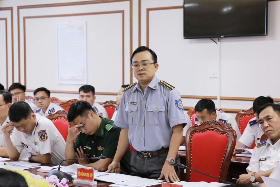Ông Trịnh Quốc Cường - Phó Chỉ huy trưởng Sở Chỉ huy Liên hợp về IUU phát biểu tại hội nghị.