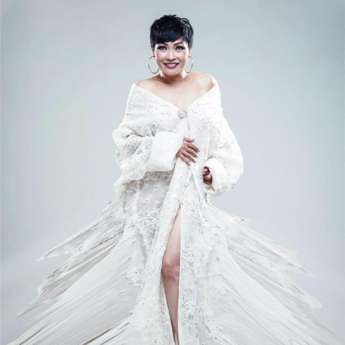 Phương Thanh lấp lửng thừa nhận nôn nóng một đám cưới cho riêng mình