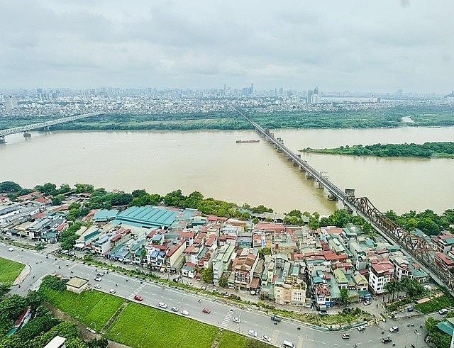Tạo điều kiện thuận lợi để Thành phố Hà Nội triển khai phát triển trục sông Hồng.