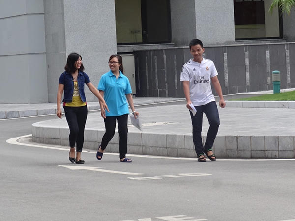 10h30 phút sáng 4/7, các thí sinh hoàn thành bài thi của mình.