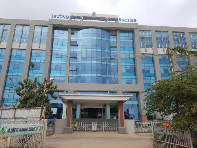 Trường Đại học Tài chính – Maketing.