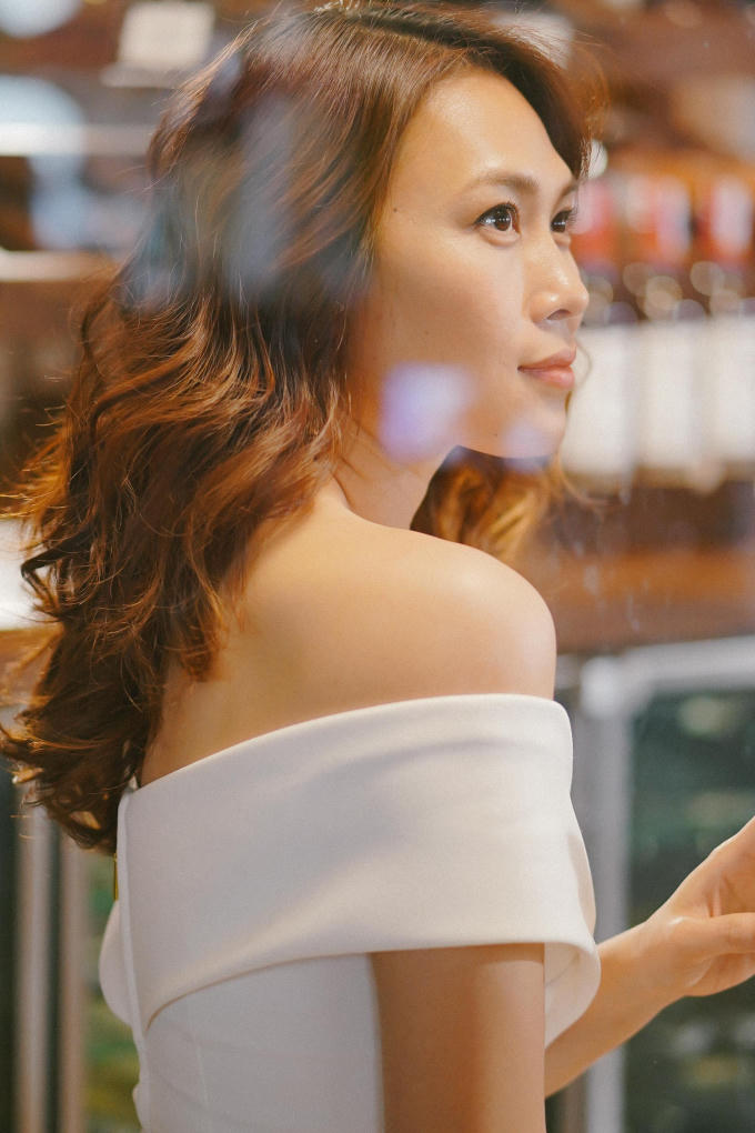 Mỹ T&acirc;m ch&iacute;nh thức tung MV ca kh&uacute;c nhạc phim &ldquo;x&eacute; m&acirc;y&rdquo; nhất trong &ldquo;Chị Trợ L&yacute; Của Anh&rdquo;