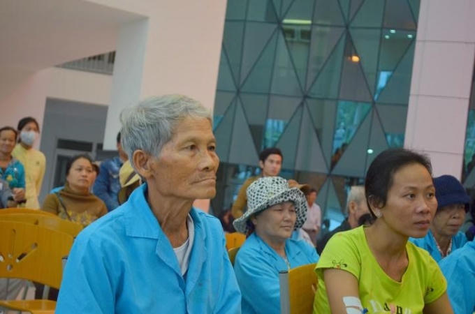 Đ&agrave; Nẵng: Gi&aacute;ng sinh ấm &aacute;p của những bệnh nh&acirc;n ung thư