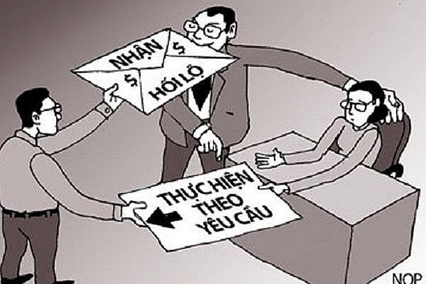 Người đưa hối lộ nếu chủ động khai báo trước cơ quan công an phát giác sẽ được miễn truy cứu trách nhiệm hình sự về tội danh trên.