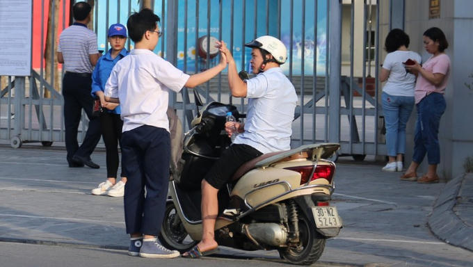 Anh237.