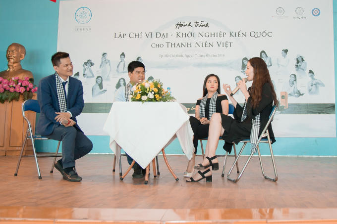 Nam Em về với sinh vi&ecirc;n, chia sẻ c&acirc;u chuyện vượt qua kh&oacute; khăn trong cuộc sống