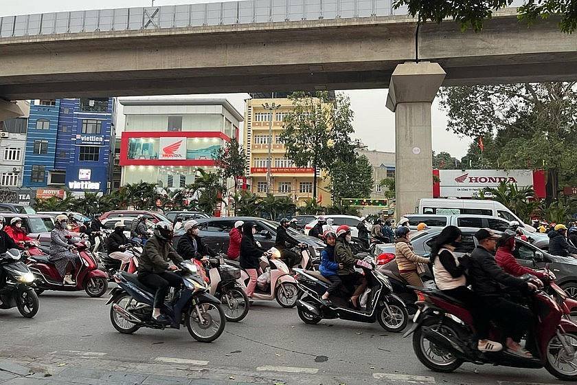 Giao thông tại một số tuyến đường ken đặc xe vào những ngày cuối năm. (Ảnh: PV)