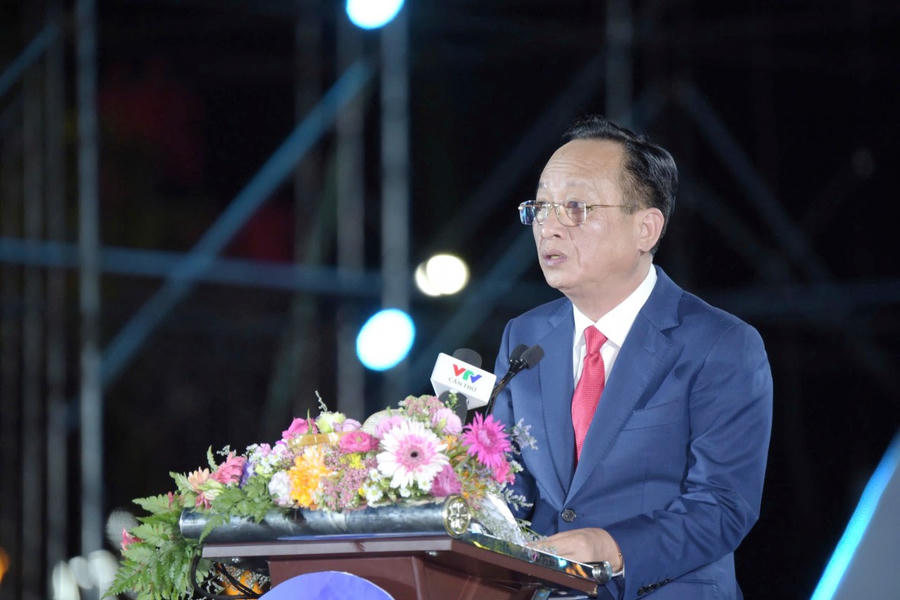 Ông Phạm Văn Thiều - Phó Bí thư Tỉnh ủy, Chủ tịch UBND tỉnh, phát biểu khai mạc Festival Nghề Muối Việt Nam - Bạc Liêu năm 2025.