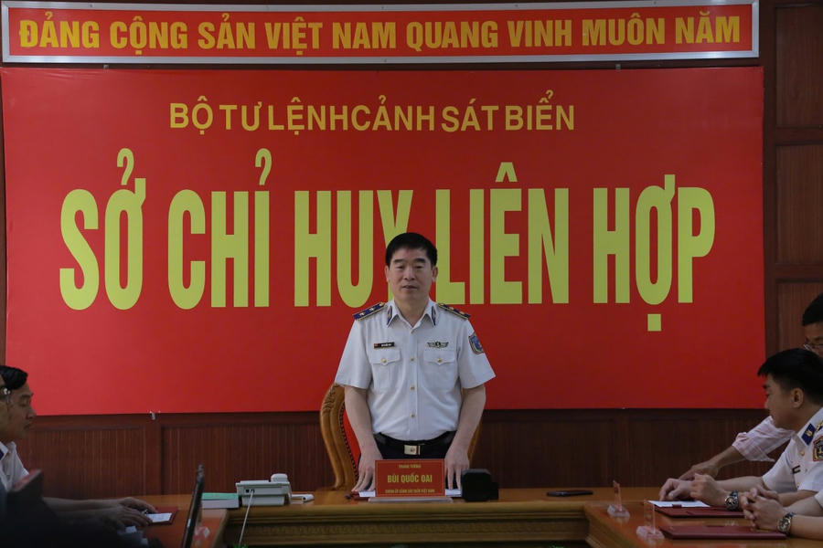 Trung tướng Bùi Quốc Oai – Bí thư Đảng ủy, Chính ủy Cảnh sát biển Việt Nam thăm, chúc tết Sở chỉ huy liên hợp