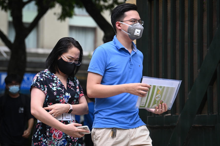 Phụ huynh chuyển con sang trường tư vì