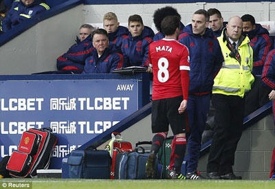 Mata đi tắm sớm