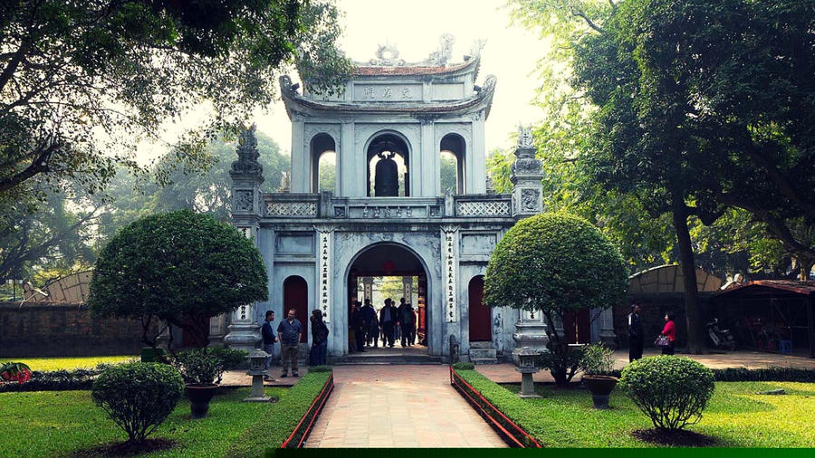 Cổng vào Văn Miếu Quốc Tử Giám
