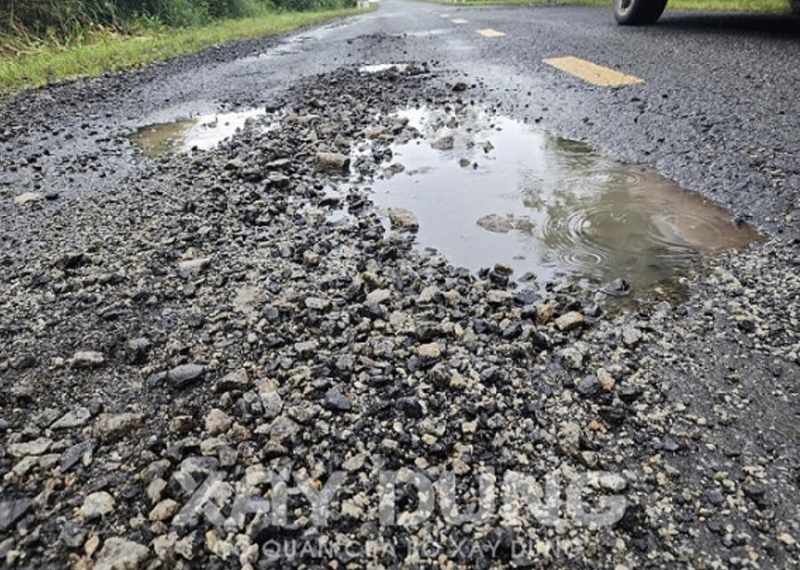 6BEAA3A0-BD21-4AFC-B2D8-AEF8A0DB9682.