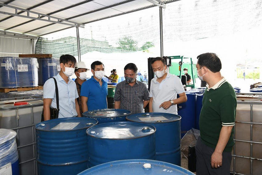 Bên trong nhà xưởng sản xuất ma túy cực "khủng" vừa bị lực lượng chức năng triệt phá