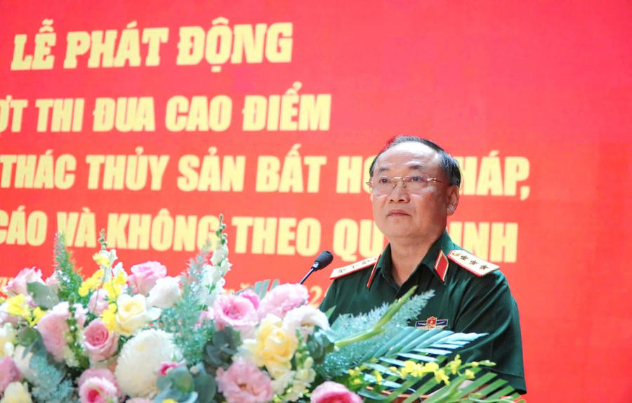 Thượng tướng Thái Đại Ngọc – Phó Tổng Tham mưu trưởng Quân đội nhân dân Việt Nam, Trưởng Ban Chỉ đạo Bộ Quốc phòng về chống khai thác IUU phát biểu tại lễ ký kết.