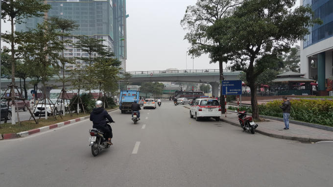 Phố Đào Tấn cũng không còn cảnh kẹt xe hoặc phải nhích từng cm như trước đây.