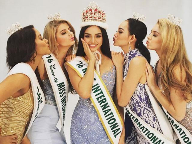 Đương kim Hoa hậu Quốc tế là người đẹp Kylie Verzosa đến từ Philippines.