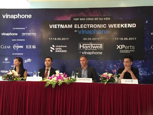Ban tổ chức sự kiện