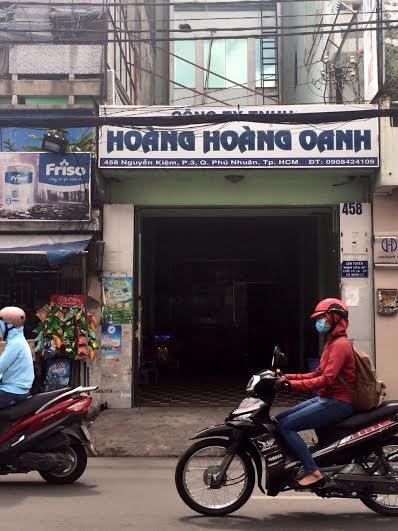 Một "công ty" trên đường Nguyễn Kiệm.