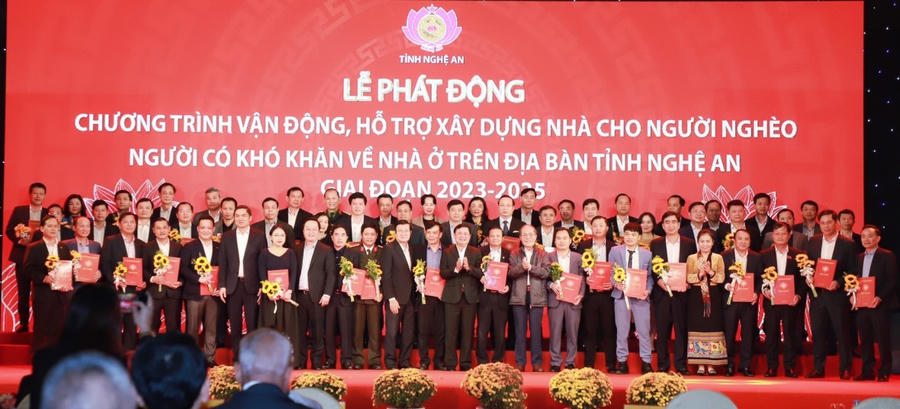 Cả hệ thống Chính trị Nghệ An tích cực thực hiện Chỉ thị số 34-CT/TW.