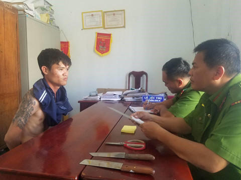 Nguyễn Văn Nhân tại cơ quan công an. ( Ảnh: Nguyễn Chung)