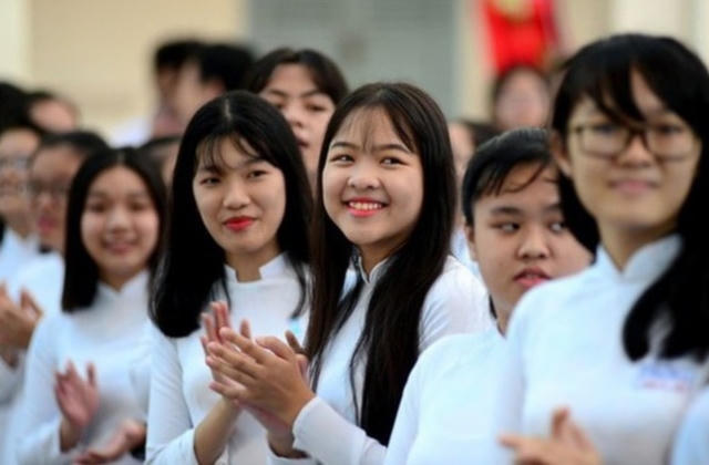 Năm học mới, bộn bề nỗi lo cũ