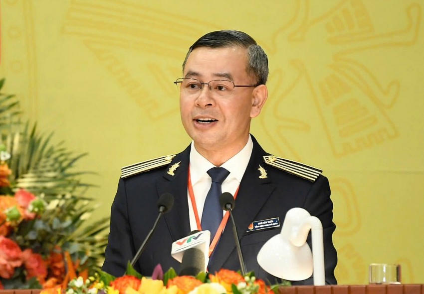 Bí thư Đảng ủy - Tổng Kiểm toán Nhà nước Ngô Văn Tuấn phát biểu khai mạc. 